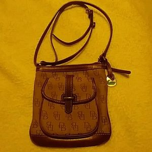 Dooney & Bourke